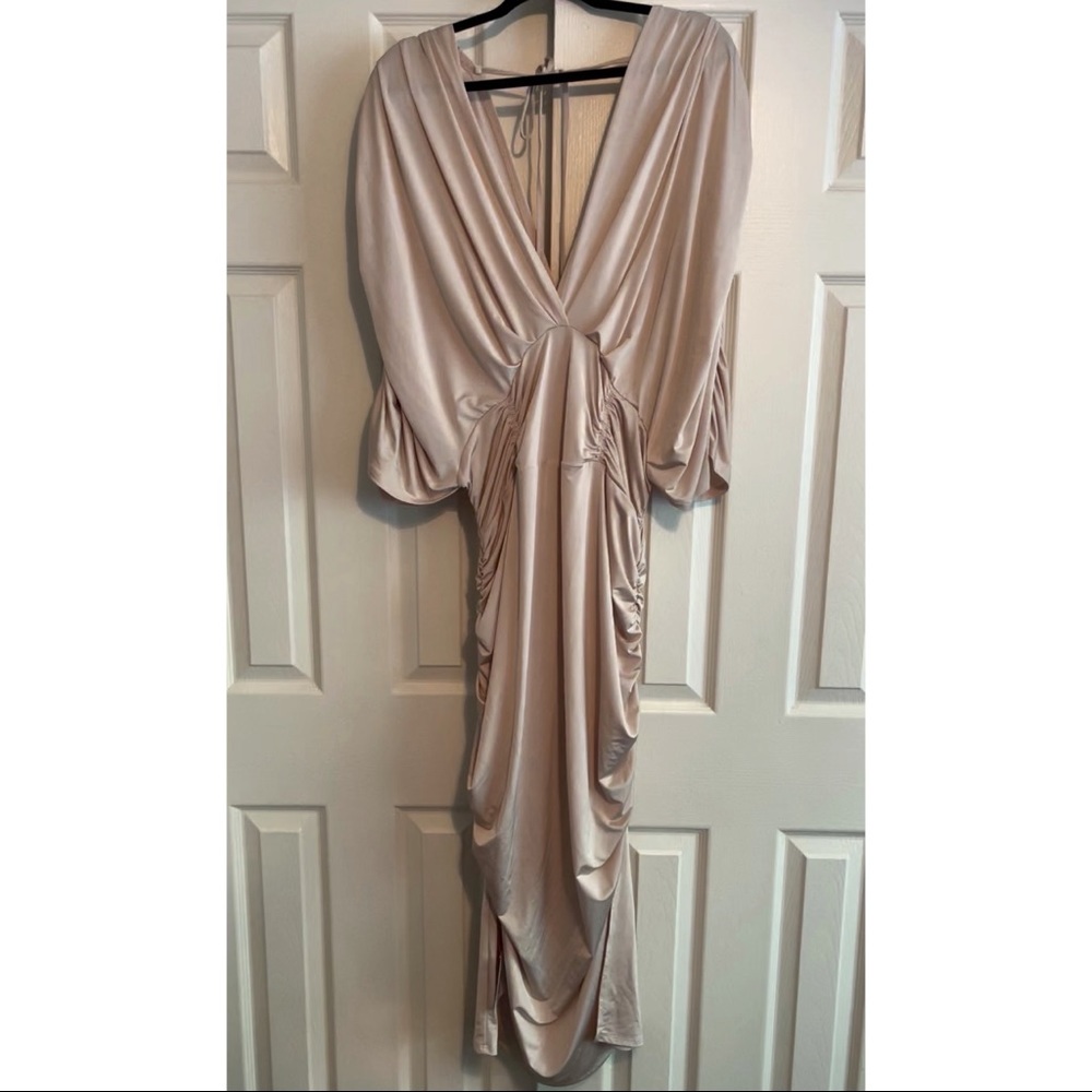 Asos Design Women’s Rouched Dress Sz 16